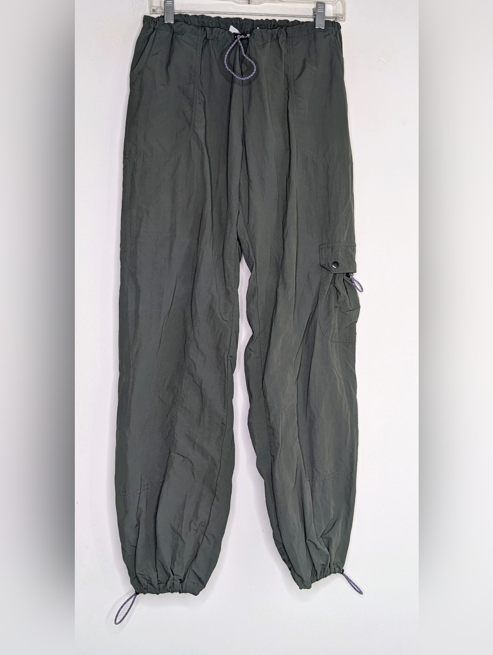 Peachy Den The Mimi Bottoms Cargo Green Pants size large - Picture 2 of 5